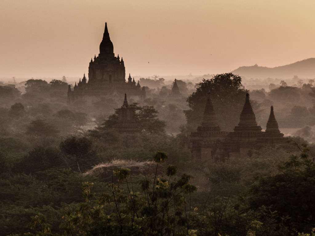 Visit to the Temples of Bagan, Myanmar with Photos