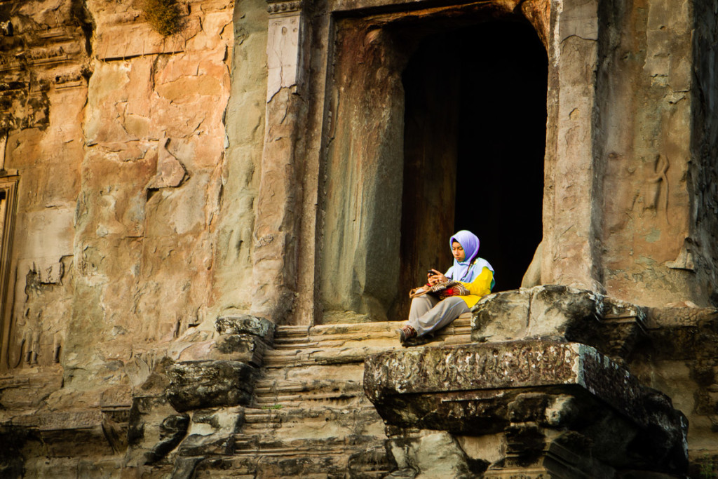 Photo: Social Media at Angkor Wat