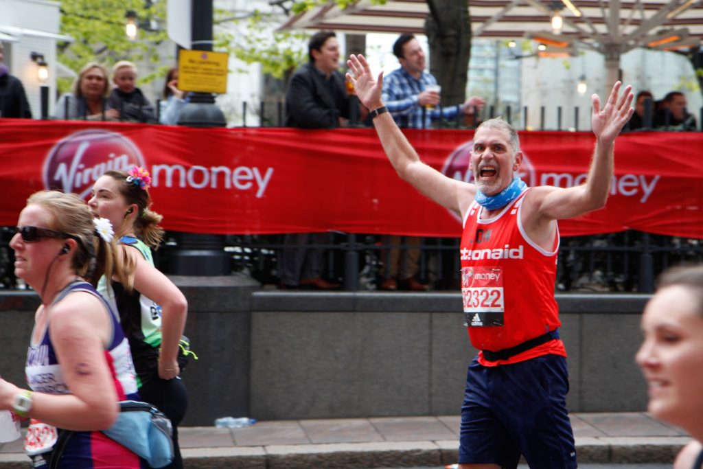 Jonathan Look Running the 2016 London Marathon