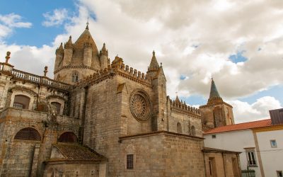 What to See When You Visit Evora, Portugal
