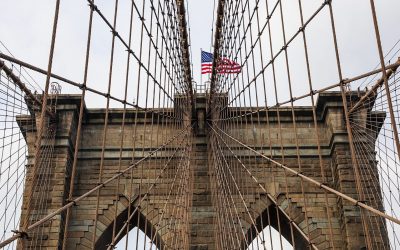 Take Brooklyn Bridge Walking Path To See The New York Skyline (Photos)