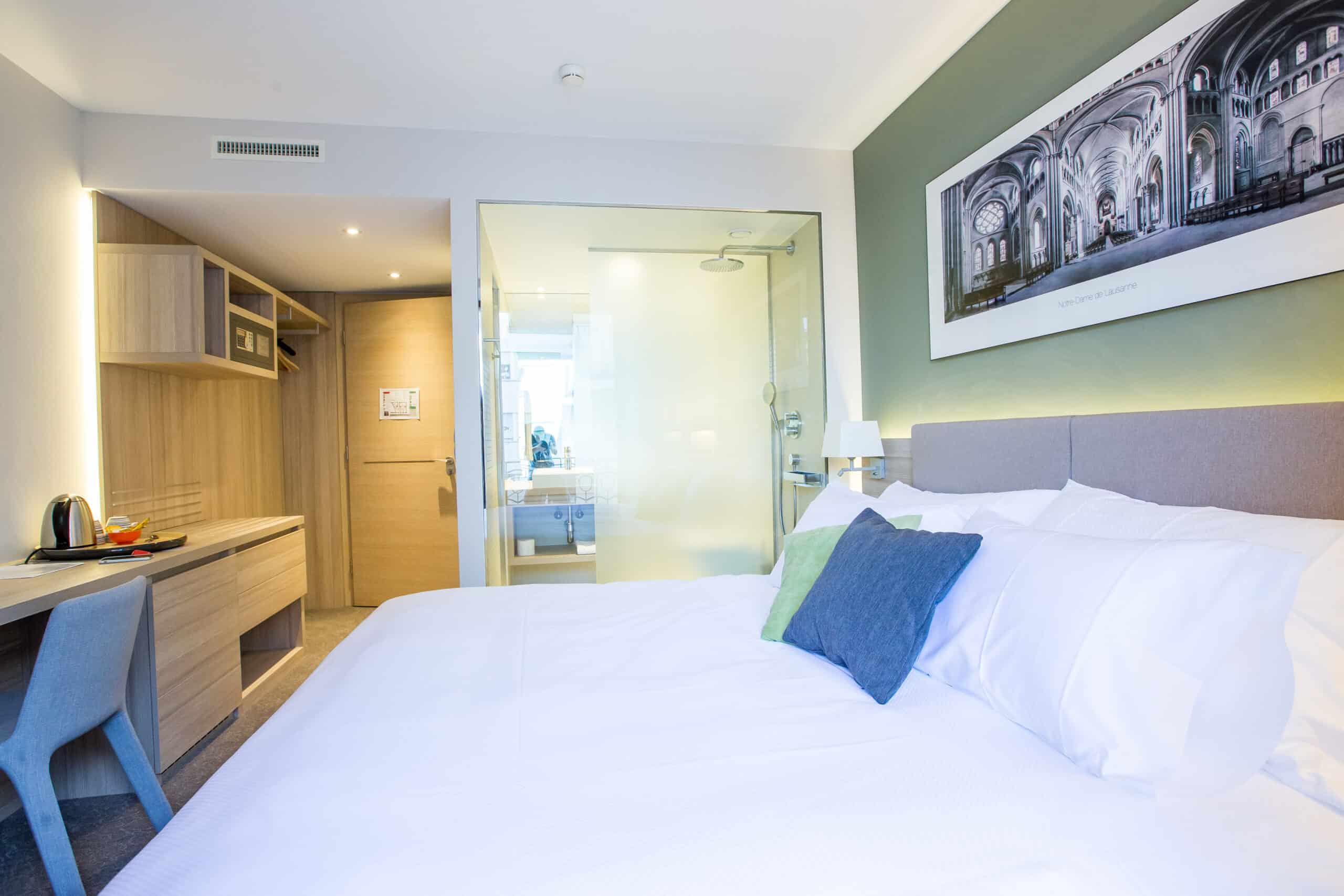 Hotel bedroom at hotel des Voyagers
