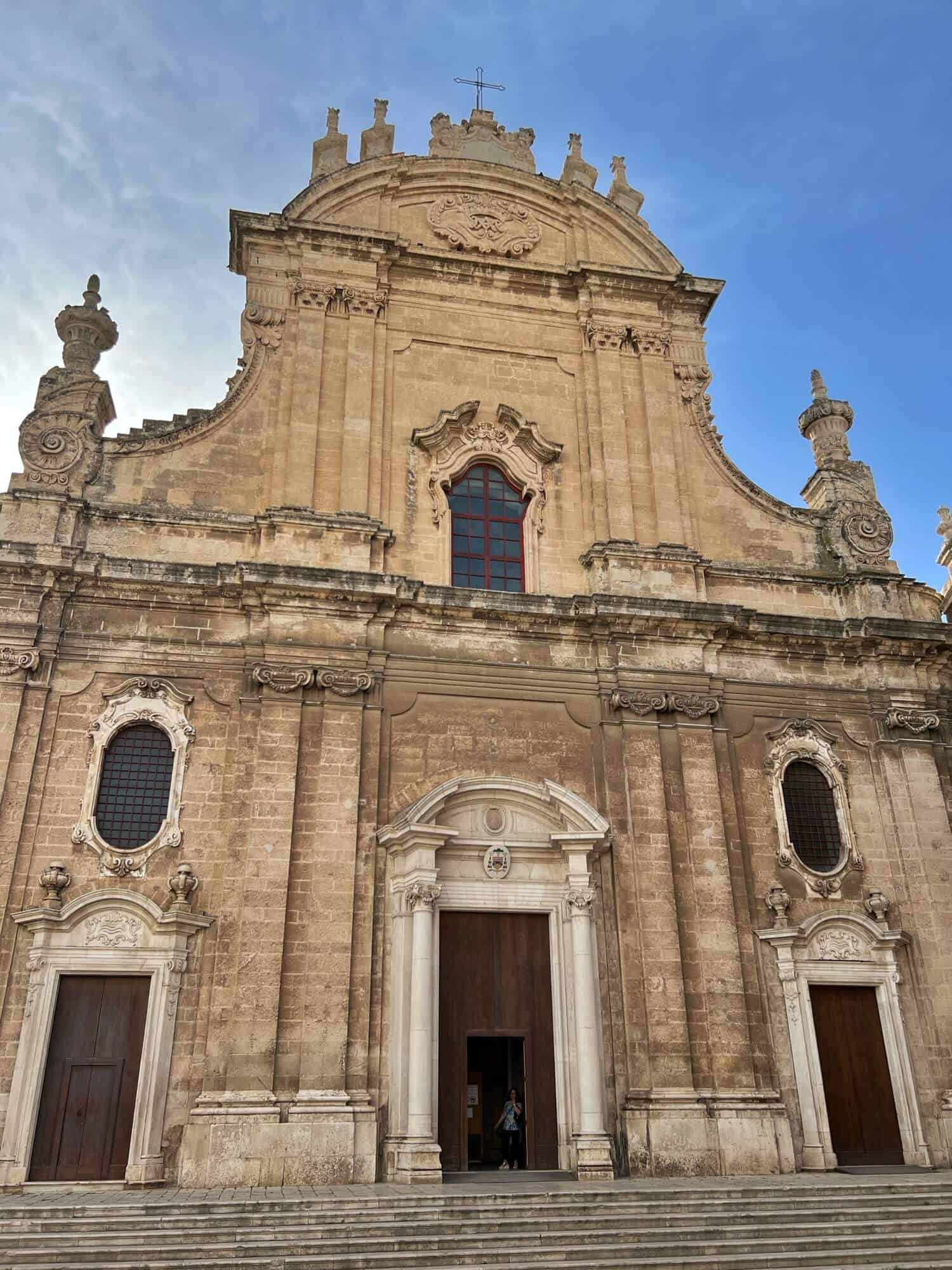 the front of Monopoli cathedral 