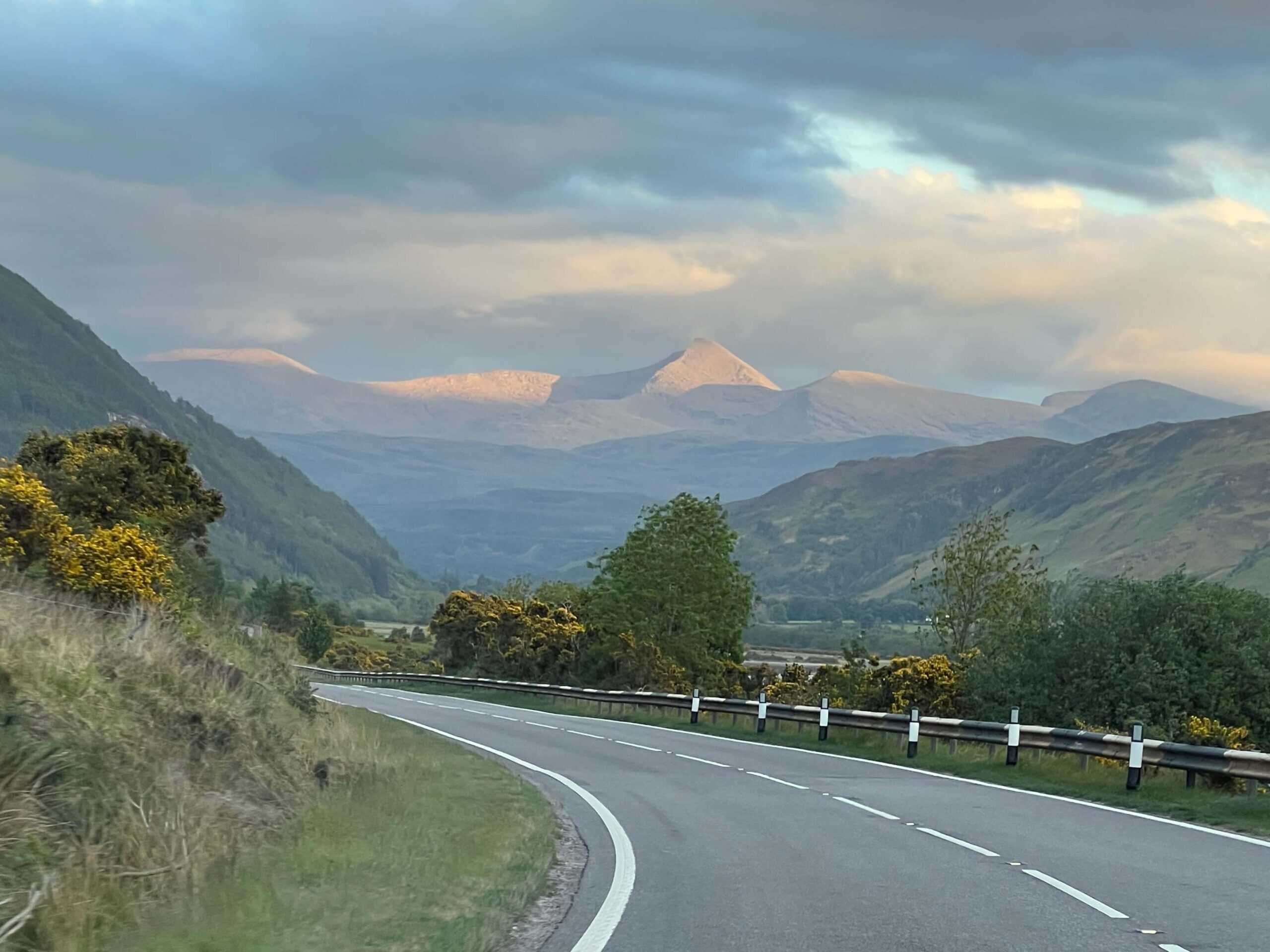 Road and mountains on NC500